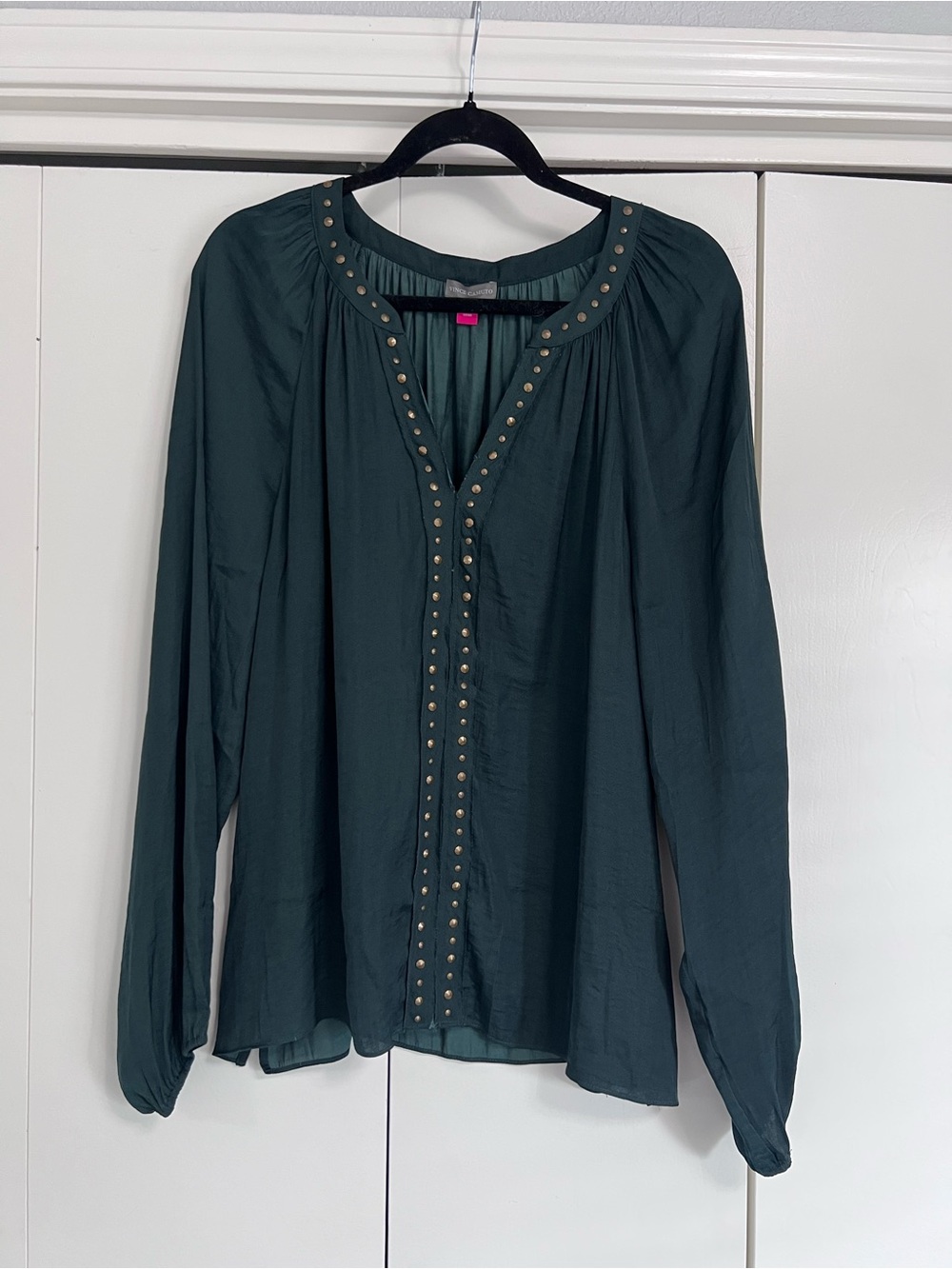 Women’s Vince Camuto Emerald Green Long-Sleeve Studded Blouse